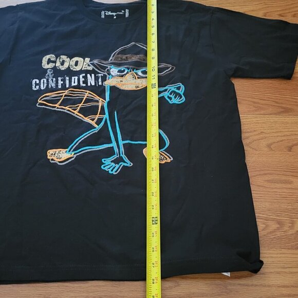 PHINEAS & FERB tee Perry the Platypus Disney Store SZ M cartoon Secret Agent P - Picture 9 of 10